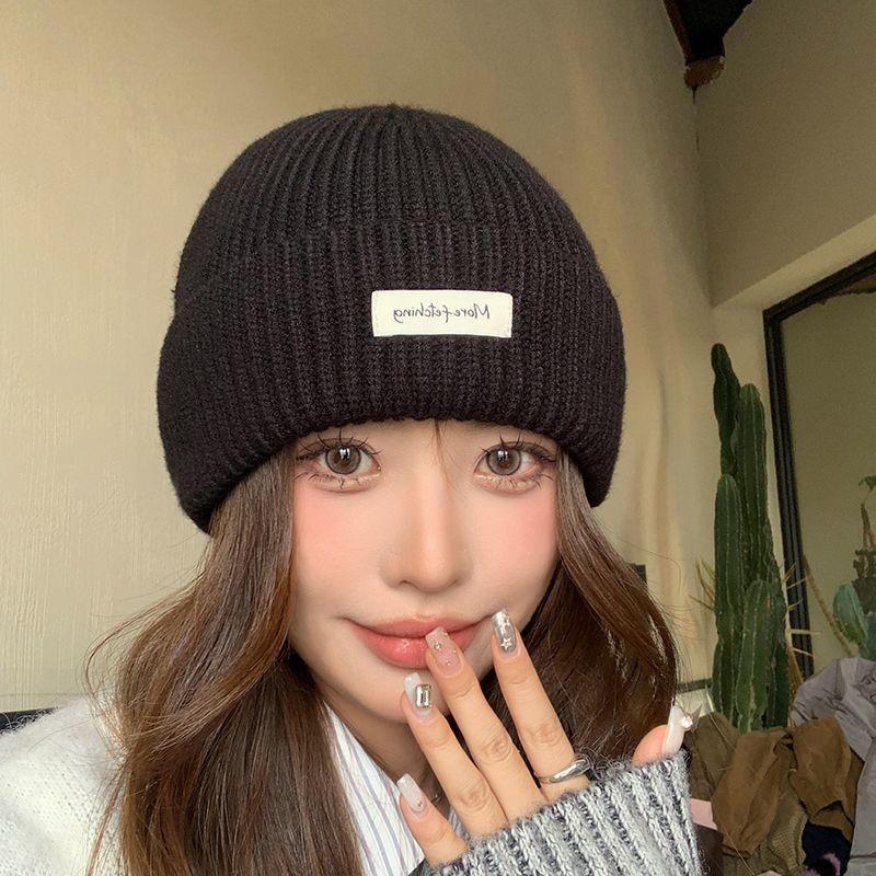 Winter Beanie Hat Label Patch  - đánh giá và giá Beanie Cuffed Knit