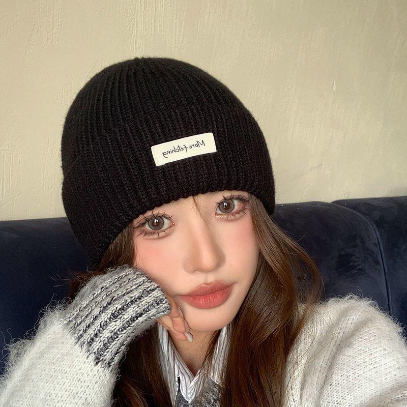 Winter Beanie Hat Label Patch  - đánh giá và giá Beanie Cuffed Knit